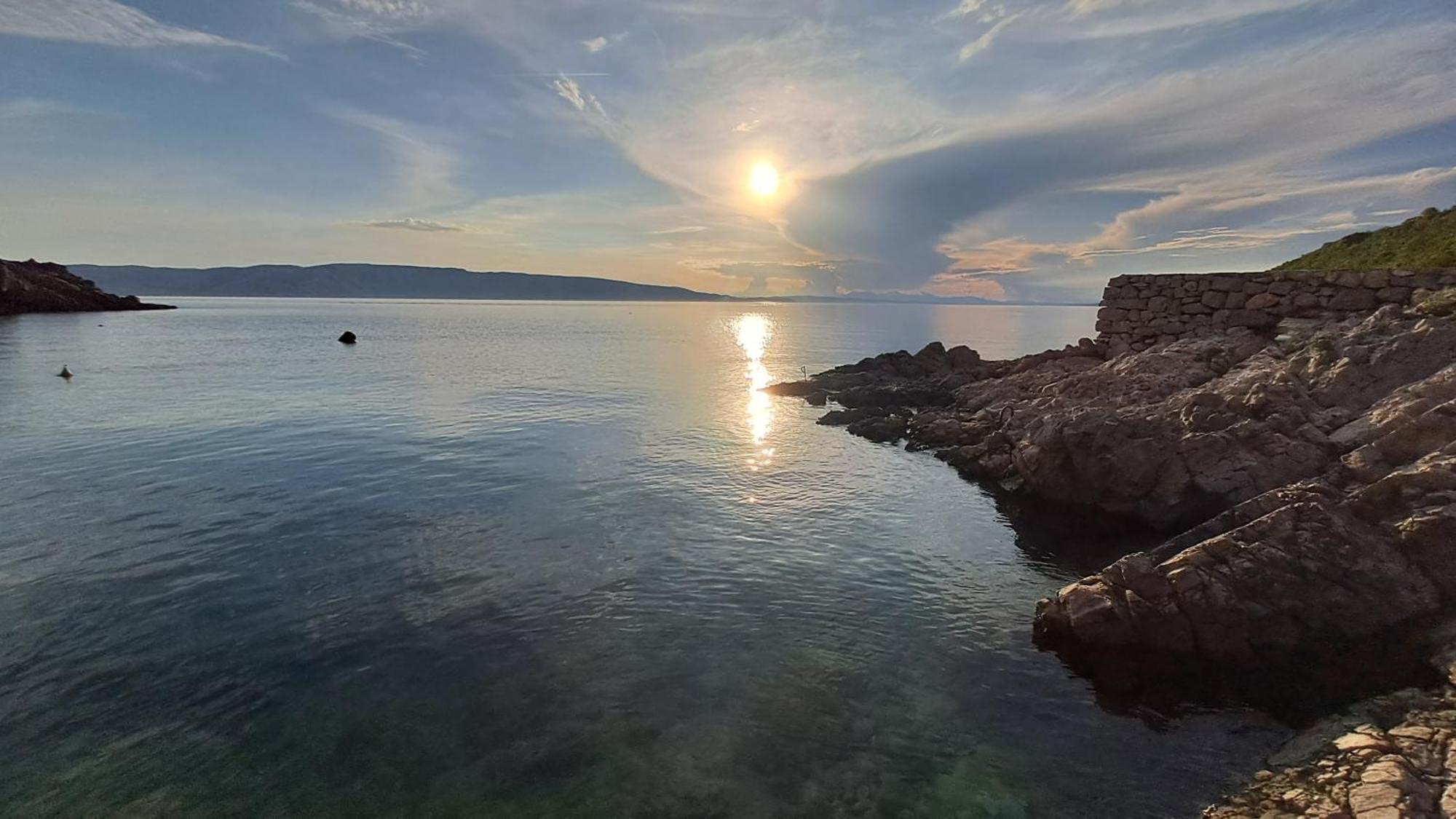 Boora Glamp Experience & Heated Infinity Pool Hotel Сен Екстериор снимка