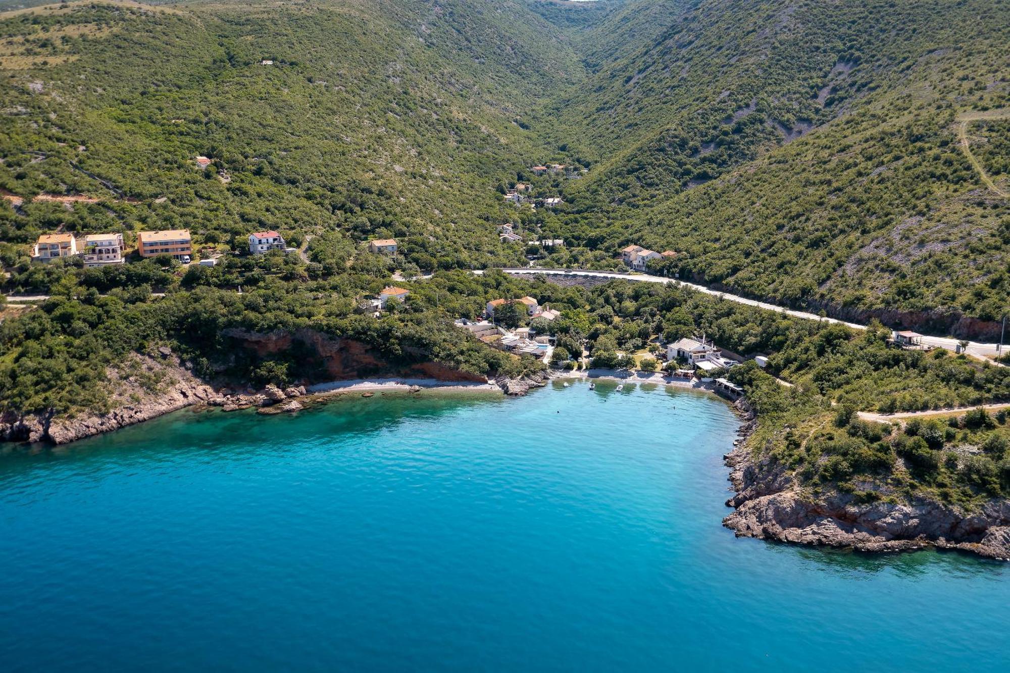 Boora Glamp Experience & Heated Infinity Pool Hotel Сен Екстериор снимка
